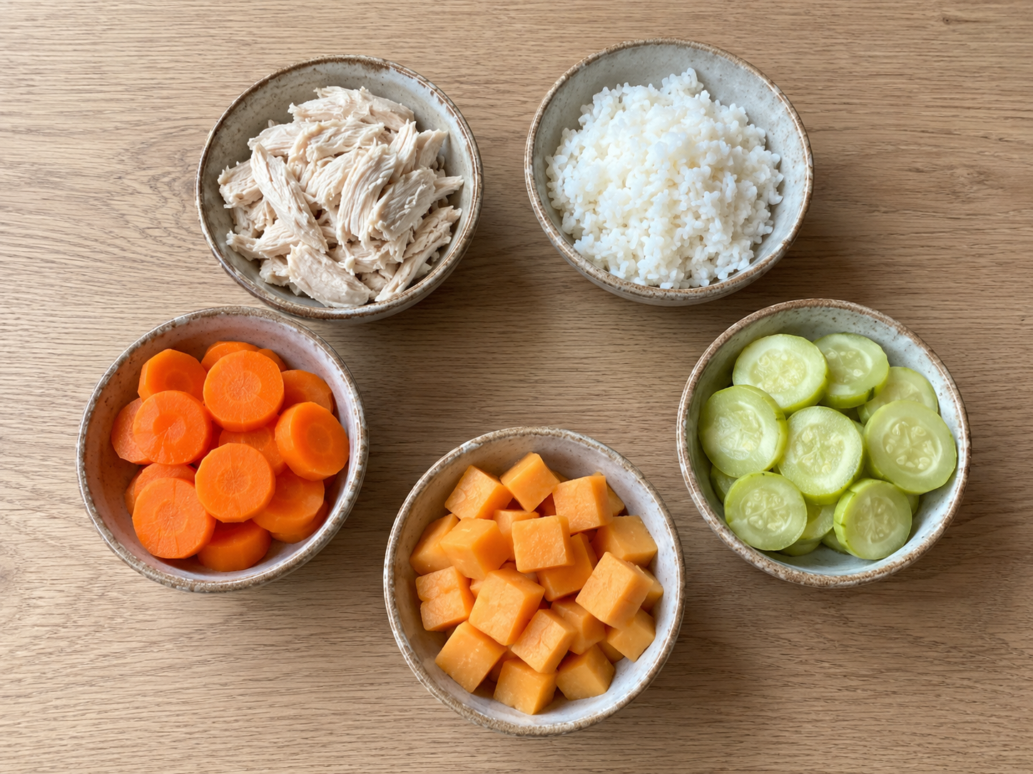ingredientes frescos para comida natural de cachorro pequeno